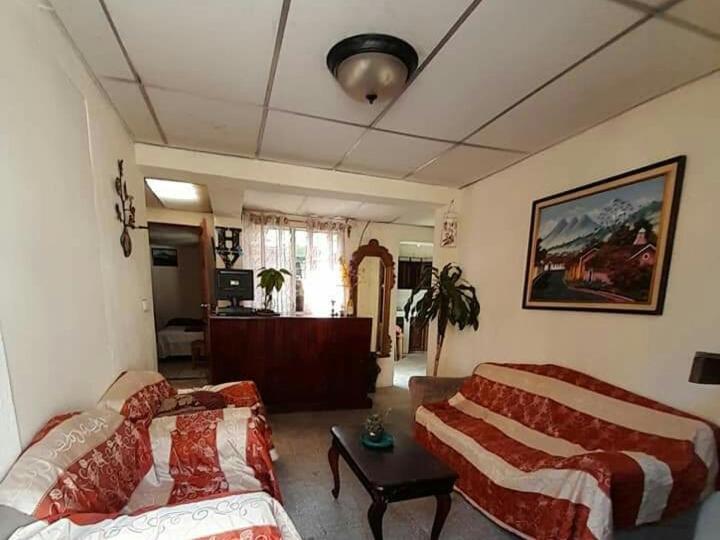 Huellas Hostal Antigua Zewnętrze zdjęcie