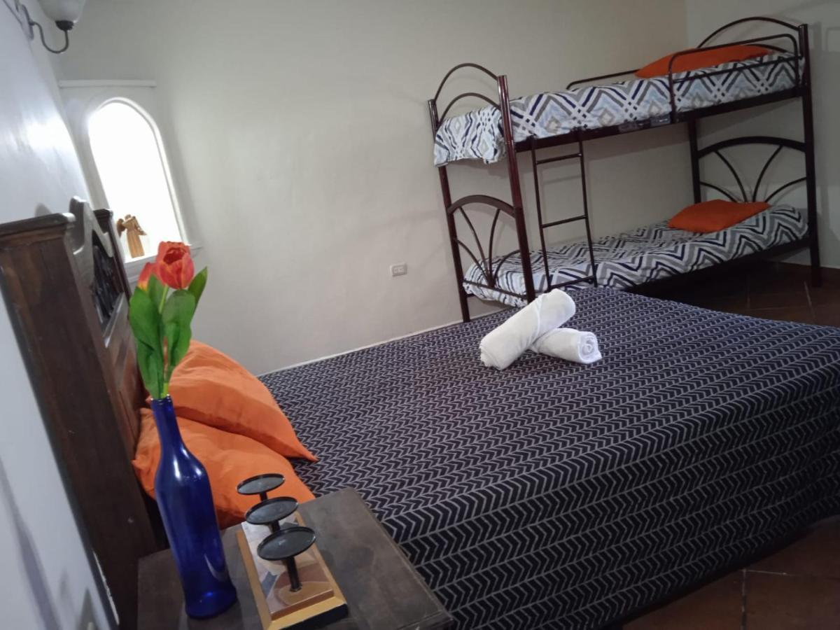 Huellas Hostal Antigua Zewnętrze zdjęcie